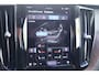 Volvo XC60 T6 Recharge AWD Plus Dark | Longe Range | Stoelverwarming | Trekhaak | Panoramadak | Leder | 360° Camera | BLIS | Pilot Assist | Keyless