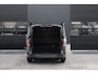 Ford E-Transit Custom 340 L2H1 Limited 71 kWh 218pk | 2x Schuif | DDS LED | 360 Camera | B&O | ACC | Navi | Verwarmd stuurwiel | Elek trekhaak | AGR-stoel | Rijklaar