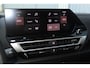 Citroën C4 1.2-130pk 'Iconic' AUTOMAAT ! Gun u het comfort en gemak van een automaat ! Autm. airco, Navigatie, Cruise Control, Climate Control dual, Lane assist, Stoelverwarming, Camera, Apple CarPlay/Android auto etc.