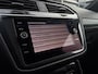 Volkswagen Tiguan Allspace 1.5 TSI 150 pk R-Line Business 7pers. 7-DSG | Wegklapbare trekhaak | Achteruitrijcamera | Cruise control adaptief |