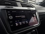 Volkswagen Tiguan Allspace 1.5 TSI 150 pk R-Line Business 7pers. 7-DSG | Wegklapbare trekhaak | Achteruitrijcamera | Cruise control adaptief |