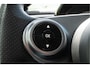 smart EQ ForFour Comfort 18 kWh SOH 96% Stoelverwarming/ Cruise control/ Climate control/ Lmv/ Navigatie Apps/ Carplay/ Pdc