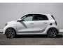 smart EQ ForFour Comfort 18 kWh SOH 96% Stoelverwarming/ Cruise control/ Climate control/ Lmv/ Navigatie Apps/ Carplay/ Pdc