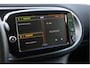 smart EQ ForFour Comfort 18 kWh SOH 96% Stoelverwarming/ Cruise control/ Climate control/ Lmv/ Navigatie Apps/ Carplay/ Pdc