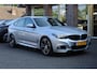 BMW 3-Serie Gran Turismo 320i High Executive Edition M-Sport PANO STOELVERW. CAMERA LEER ELEC-KLEP DAB NAVI CRUISE CLIMA 2XPDC 19''LMV NAP