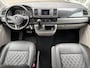 Volkswagen Transporter 2.0 TDI L2H1 DC Highline | 2x SCHUIF | 204 PK | LEDER BEKLEDING |