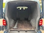 Volkswagen Transporter 2.0 TDI L2H1 DC Highline | 2x SCHUIF | 204 PK | LEDER BEKLEDING |