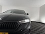 Skoda Octavia Combi 1.0 TSI Sport Business (INCL-BTW) *DIGI-COCKPIT | SPORTSEATS | NAVI-FULLMAP | PRIVACYGLASS | KEYLESS | DAB | ECC | PDC | CRUISE | TOWBAR | 17''ALU*