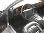 Jaguar XJ XJ 3.2 V8 EXECUTIVE APK 5-9-2026