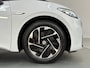 Volkswagen ID.3 PRO 58 KWH S Gletscher White metallic / Zwart Dak