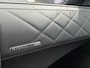 DS 7 Crossback 1.6-16v. * Rivoli * AUTOMAAT * 180 Pk Benzine * * Trekhaak * Zwart Leder * Schuifdak * Navigatie * Cruise Control * Super Luxe Rivoli Uitvoering * Vingerhoets; Vierde Generatie Eersteklas Service. Al meer dan 100 jaar een begrip in de Brabantse Kempen.