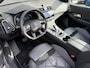DS 7 Crossback 1.6-16v. * Rivoli * AUTOMAAT * 180 Pk Benzine * KJK-67-X * * Trekhaak * Zwart Leder * Schuifdak * Navigatie * Cruise Control * Super Luxe Rivoli Uitvoering * Vingerhoets; Vierde Generatie Eersteklas Service. Al meer dan 100 jaar een begrip in de Brabantse Kempen.