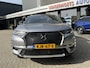 DS 7 Crossback 1.6-16v. * Rivoli * AUTOMAAT * 180 Pk Benzine * KJK-67-X * * Trekhaak * Zwart Leder * Schuifdak * Navigatie * Cruise Control * Super Luxe Rivoli Uitvoering * Vingerhoets; Vierde Generatie Eersteklas Service. Al meer dan 100 jaar een begrip in de Brabantse Kempen.