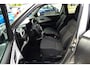 Suzuki Swift 1.2 Style Smart Hybrid Rijklaarprijs! | Tot 10 jaar Garantie | Onderhoudsbeurt | Mobiliteitservice |