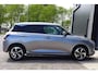 Suzuki Swift 1.2 Style Smart Hybrid Rijklaarprijs! | Tot 10 jaar Garantie | Onderhoudsbeurt | Mobiliteitservice |