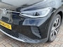 Volkswagen ID.4 Pro 77 kWh / AUTOMAAT/ SOH 91%/ ADAPTIVE CRUISE/ PARK.SENSOREN V+A/ CAMERA/ TREKHAAK/ APP-CONNECT/ STOELVERWARMING/ DIGITAL DASH/ RIJ-MODI/ NAVI/ DAB/ CLIMA/ LED/ 20'' LMV