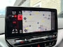 Volkswagen ID.4 Pro 77 kWh / AUTOMAAT/ SOH 91%/ ADAPTIVE CRUISE/ PARK.SENSOREN V+A/ CAMERA/ TREKHAAK/ APP-CONNECT/ STOELVERWARMING/ DIGITAL DASH/ RIJ-MODI/ NAVI/ DAB/ CLIMA/ LED/ 20'' LMV