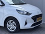 Hyundai i10 1.0 Comfort / 1e Eigenaar / Navigatie via Apple Carplay & Android Auto / Cruise Control / Airco / Multimedia DAB / All Season Banden /
