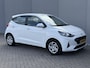 Hyundai i10 1.0 Comfort / 1e Eigenaar / Navigatie via Apple Carplay & Android Auto / Cruise Control / Airco / Multimedia DAB / All Season Banden /