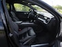 Volvo V60 2.0 T5 R-Design | Camera | Trekhaak | Apple Carplay | Cruise Control |