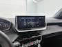 Peugeot 2008 SUV Business 110pk Hybrid Automaat | DEMO | Airco | Navigatie | Camera achter | Parkeersensoren | Cruise control | Apple Carplay en Android auto
