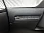 Peugeot 2008 SUV Business 110pk Hybrid Automaat | DEMO | Airco | Navigatie | Camera achter | Parkeersensoren | Cruise control | Apple Carplay en Android auto