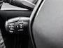 Peugeot 2008 SUV Business 110pk Hybrid Automaat | DEMO | Airco | Navigatie | Camera achter | Parkeersensoren | Cruise control | Apple Carplay en Android auto