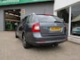 Skoda Octavia Combi 1.2 TSI Elegance Business Line, automaat, trekhaak van binnen en buiten netjes en rijdt en schakelt goed.