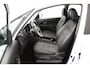 Kia Venga 1.6 CVVT Edition - Airco- Cruise Control - Navigatie- Achteruitrijcamera - Trekhaak- 12 maanden Bovag Garantie
