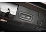 Volvo XC60 2.0 T6 Recharge AWD R-Design | Plug-in Hybrid (PHEV) | Achteruitrijcamera | Stoelverwarming | Navigatie | Apple Carplay | Android Auto | Sportstoelen | Panoramadak | Keyless Entry | BLIS | Cruise Control Adaptief