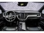 Volvo XC60 2.0 T6 Recharge AWD R-Design | Plug-in Hybrid (PHEV) | Achteruitrijcamera | Stoelverwarming | Navigatie | Apple Carplay | Android Auto | Sportstoelen | Panoramadak | Keyless Entry | BLIS | Cruise Control Adaptief