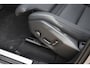 Volvo XC60 2.0 T6 Plug-in hybrid AWD Ultra Dark Panorama/schuifdak | 360 camera | Allseason banden | HarmanKardon Premium Audio | BLIS | Elektrische stoelen met geheugen functie | Semi-elektrische trekhaak