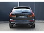 Volvo XC60 2.0 T6 Plug-in hybrid AWD Ultra Dark Panorama/schuifdak | 360 camera | Allseason banden | HarmanKardon Premium Audio | BLIS | Elektrische stoelen met geheugen functie | Semi-elektrische trekhaak