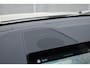 Volvo XC60 2.0 T6 Plug-in hybrid AWD Ultra Dark Panorama/schuifdak | 360 camera | Allseason banden | HarmanKardon Premium Audio | BLIS | Elektrische stoelen met geheugen functie | Semi-elektrische trekhaak