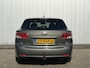 Toyota Avensis Wagon 2.0 VVTi Executive Business NL Auto Panorama Leer Stoelverwarming Climate Control Volledig Onderhouden Trekhaak