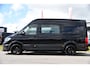 Volkswagen Crafter 35 2.0 TDI L3H3 DC Black Edition Adaptieve Cruise, Camera, Carplay, 177pk, LED, Automaat, Clima, Stoelverwarming, Trekhaak, Dodehoek, Uniek!
