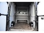 Volkswagen Crafter 35 2.0 TDI L3H3 DC Black Edition Adaptieve Cruise, Camera, Carplay, 177pk, LED, Automaat, Clima, Stoelverwarming, Trekhaak, Dodehoek, Uniek!