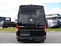 Volkswagen Crafter 35 2.0 TDI L3H3 DC Black Edition Adaptieve Cruise, Camera, Carplay, 177pk, LED, Automaat, Clima, Stoelverwarming, Trekhaak, Dodehoek, Uniek!