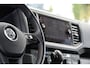 Volkswagen Crafter 35 2.0 TDI L3H3 DC Black Edition Adaptieve Cruise, Camera, Carplay, 177pk, LED, Automaat, Clima, Stoelverwarming, Trekhaak, Dodehoek, Uniek!