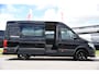 Volkswagen Crafter 35 2.0 TDI L3H3 DC Black Edition Adaptieve Cruise, Camera, Carplay, 177pk, LED, Automaat, Clima, Stoelverwarming, Trekhaak, Dodehoek, Uniek!