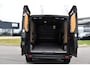 Renault Trafic 2.0 dCi 145 T29 L2H1 Black Edition Cruise, Camera, Carplay, LED, 145pk, Automaat, Sensoren,