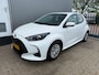 Toyota Yaris 1.5 Hybrid Active / 1E EIGENAAR / NAVIGATIE / NIEUW MODEL / ECC / CAMERA / DEALER ONDERHOUDEN / CRUISE / NL-AUTO