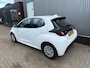 Toyota Yaris 1.5 Hybrid Active / 1E EIGENAAR / NAVIGATIE / NIEUW MODEL / ECC / CAMERA / DEALER ONDERHOUDEN / CRUISE / NL-AUTO