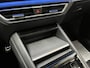 Volkswagen Tiguan 1.5 eHybrid R-Line / AUTOMAAT/ 272 PK/ GARANTIE TM 06-2030/ PANO/ TREKHAAK/ STOELVENTILATIE/ 360 CAMERA/ DODEHOEK/ ACC/ MEMORY SEAT/ STUUR+STOELVERWARM./ MASSAGE/ HARMAN KARDON/ ELEK.ACHTERKLEP/ APP-CONNECT