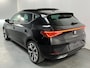 SEAT Leon 1.4 TSI eHybrid PHEV FR / AUTOMAAT/ PANO/ LEER/ ACC/ DCC/ MEMORY SEAT/ STUUR+STOELVERWARMING/ DODEHOEK/ PARK.SENSOREN V+A/ CAMERA/ FULL LINK/ KEYLESS/ DIGITAL DASH/ NAVI/ DAB/ CLIMA/ LED/ 18'' LMV