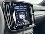 Volvo EX40 Single Motor Plus 70 kWh | 19" | Leder / Nubuck | Elektr. verst. Stoelen | 360 Camera | Adaptieve Cruise | BLIS | Stoel/Stuurverwarming | Warmtepomp | Keyless