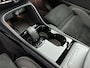 Volvo EX40 Single Motor Plus 70 kWh | 19" | Leder / Nubuck | Elektr. verst. Stoelen | 360 Camera | Adaptieve Cruise | BLIS | Stoel/Stuurverwarming | Warmtepomp | Keyless
