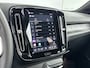 Volvo EX40 Single Motor Plus 70 kWh | 19" | Leder / Nubuck | Elektr. verst. Stoelen | 360 Camera | Adaptieve Cruise | BLIS | Stoel/Stuurverwarming | Warmtepomp | Keyless