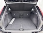 Volvo EX40 Single Motor Plus 70 kWh | 19" | Leder / Nubuck | Elektr. verst. Stoelen | 360 Camera | Adaptieve Cruise | BLIS | Stoel/Stuurverwarming | Warmtepomp | Keyless
