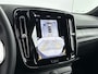 Volvo EX40 Single Motor Plus 70 kWh | 19" | Leder / Nubuck | Elektr. verst. Stoelen | 360 Camera | Adaptieve Cruise | BLIS | Stoel/Stuurverwarming | Warmtepomp | Keyless